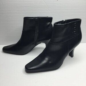 White Mountain Women Black 3.5" Heel Ankle Boots Dressy Formal Size 10M Cranston